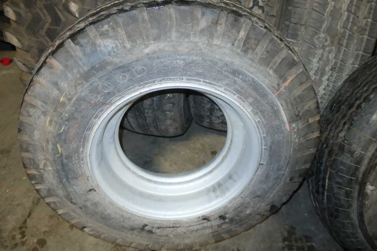 LOT OF ASSORTED TIRES - MISCELLANEOUS