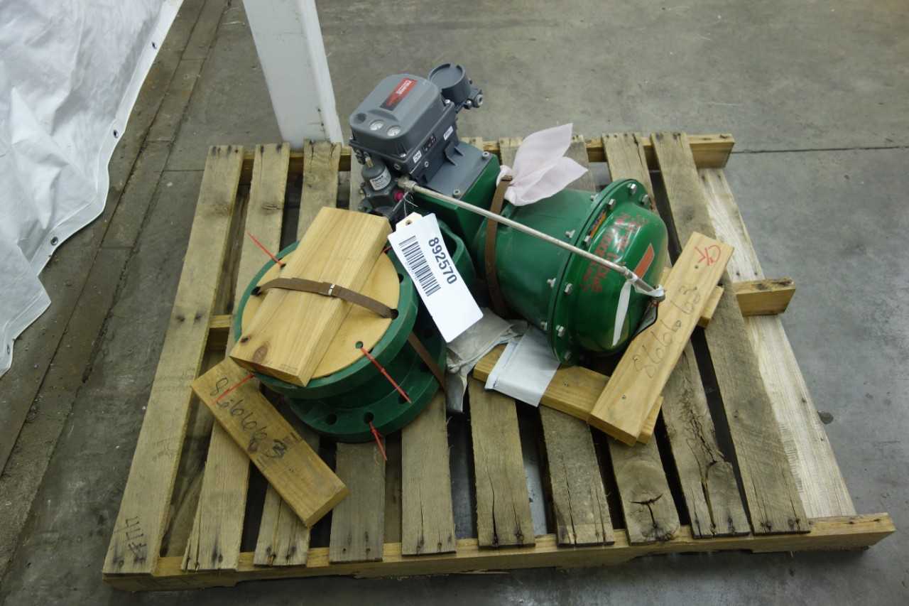 FISHER V300 CONTROL VALVE, 6 IN - CONTROL VALVE