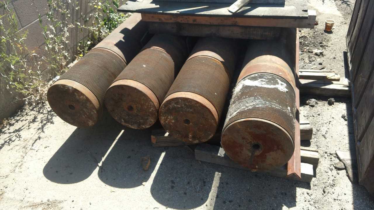 Hydraulic Press Tie Rods - MACHINE TOOLING