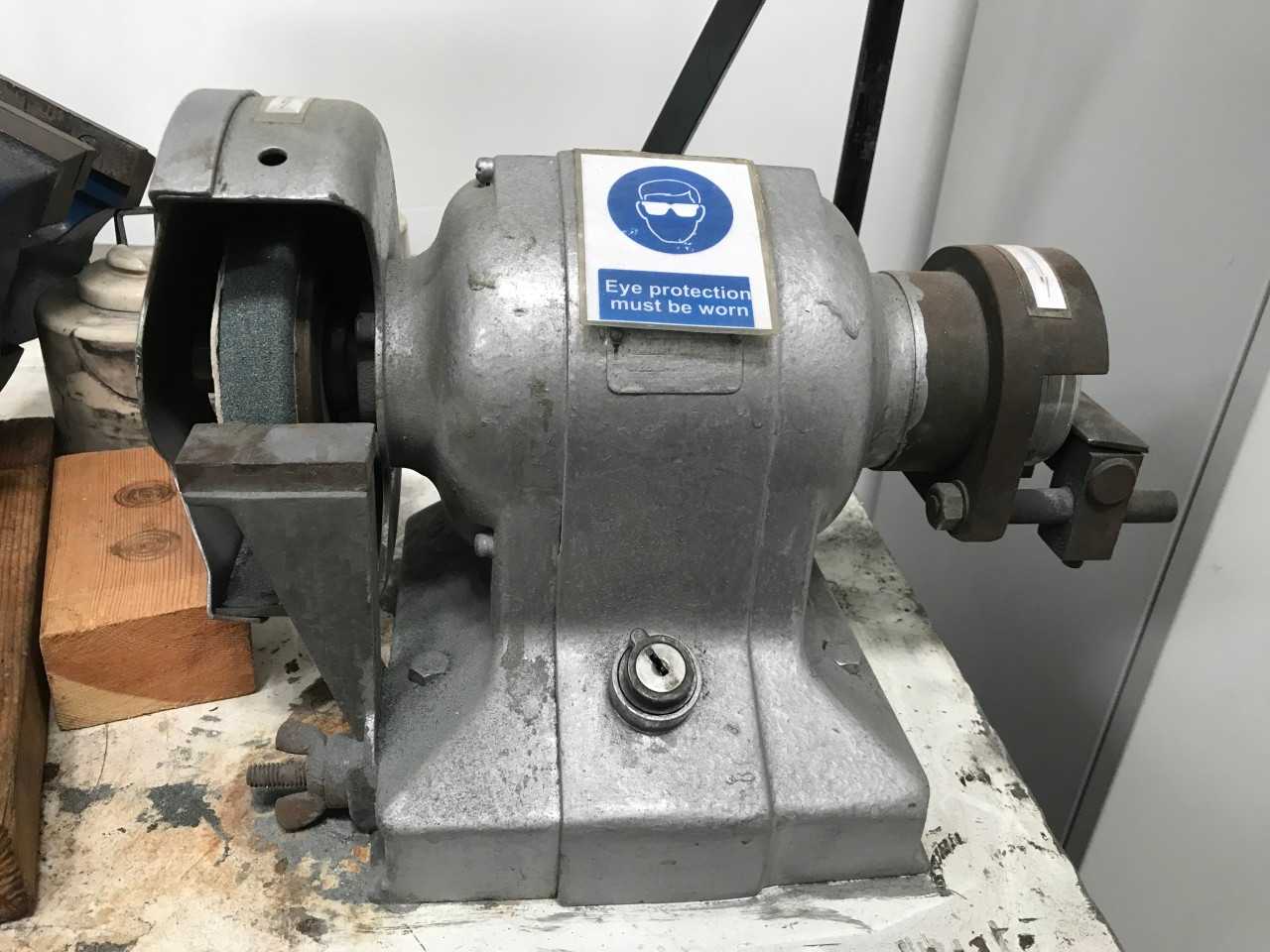 Grimston Bench Grinding Machine - GRINDING MACHINES