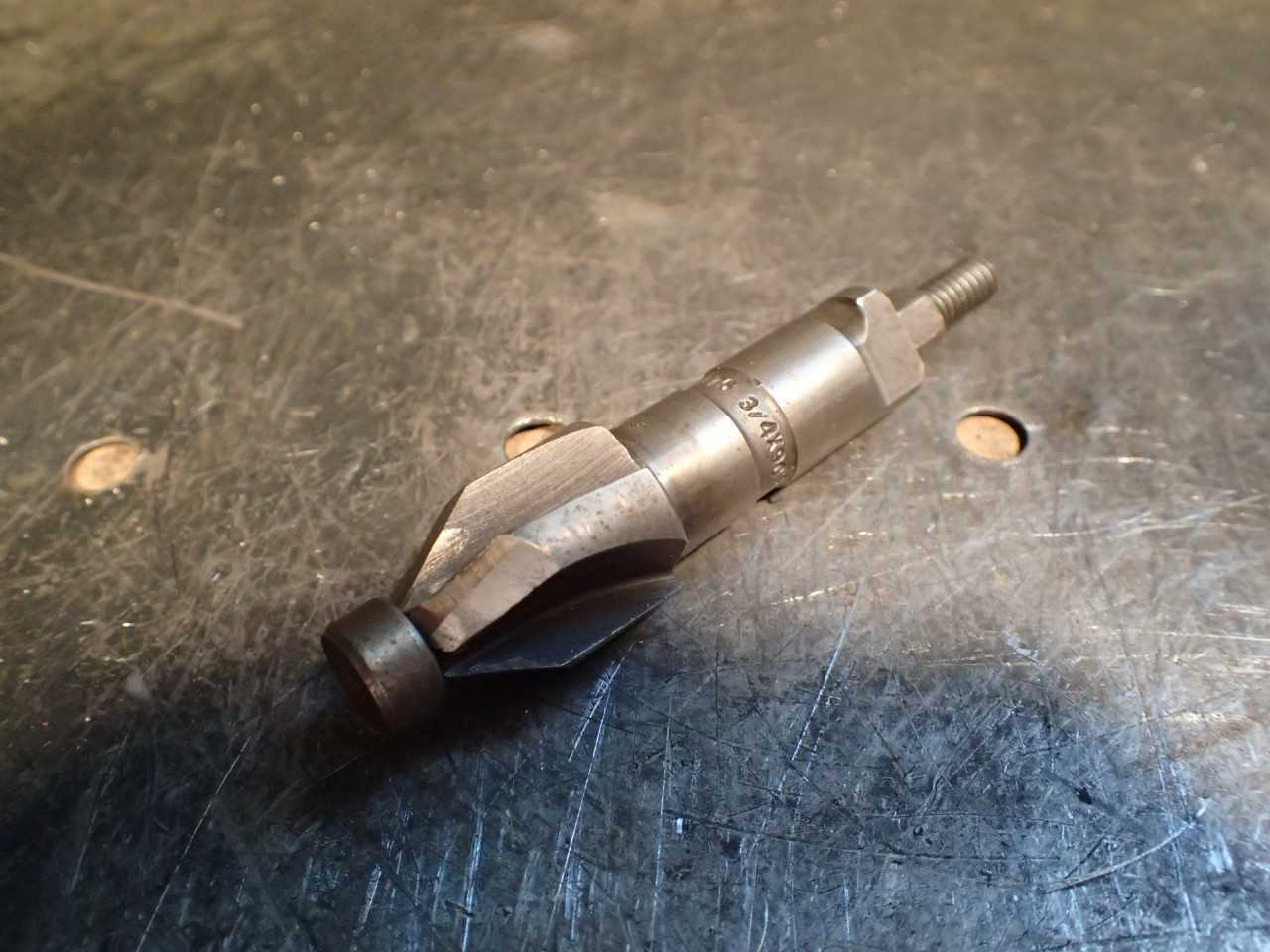 Metcut 7/8" .875" x 60 Degree HSS Countersink: 7/8" Straight #1 Pin Drive Shank - HOLEMAKING TOOLS