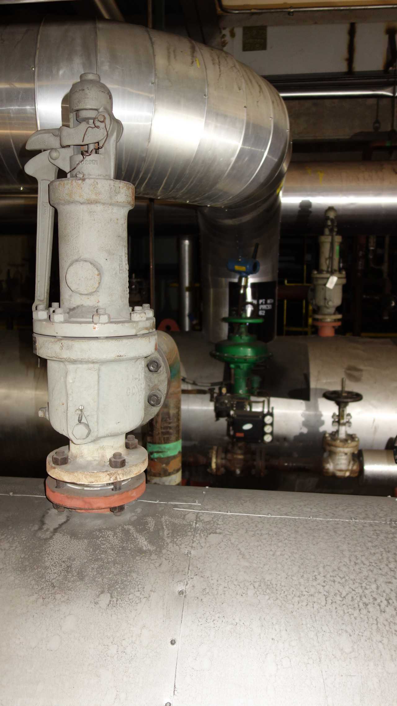LOT OF 2 CONSOLIDATED RELIEF VALVES 3IN - RELIEF VALVE