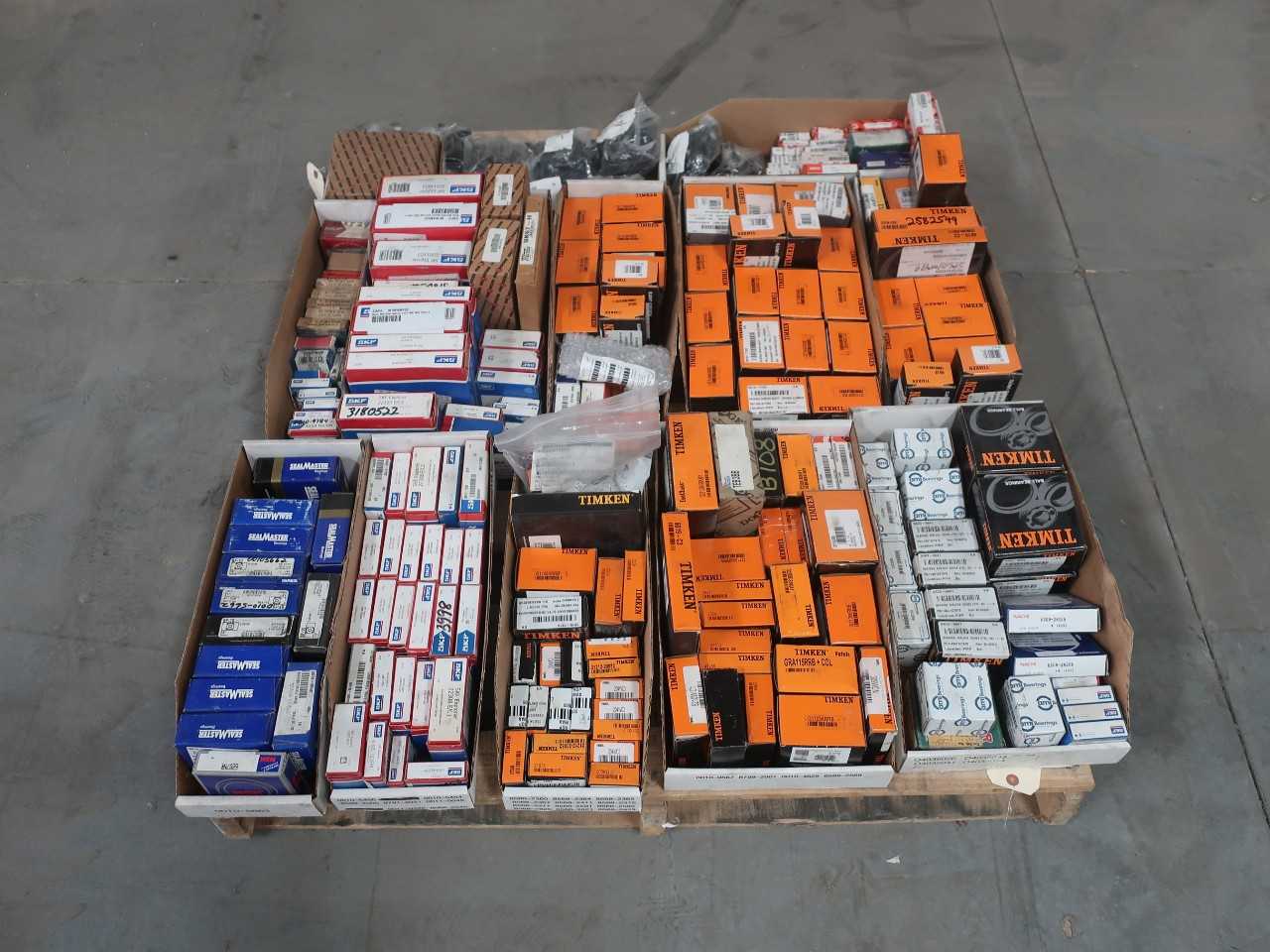 1 PALLET OF ASSORTED BEARINGS - BEARINGS