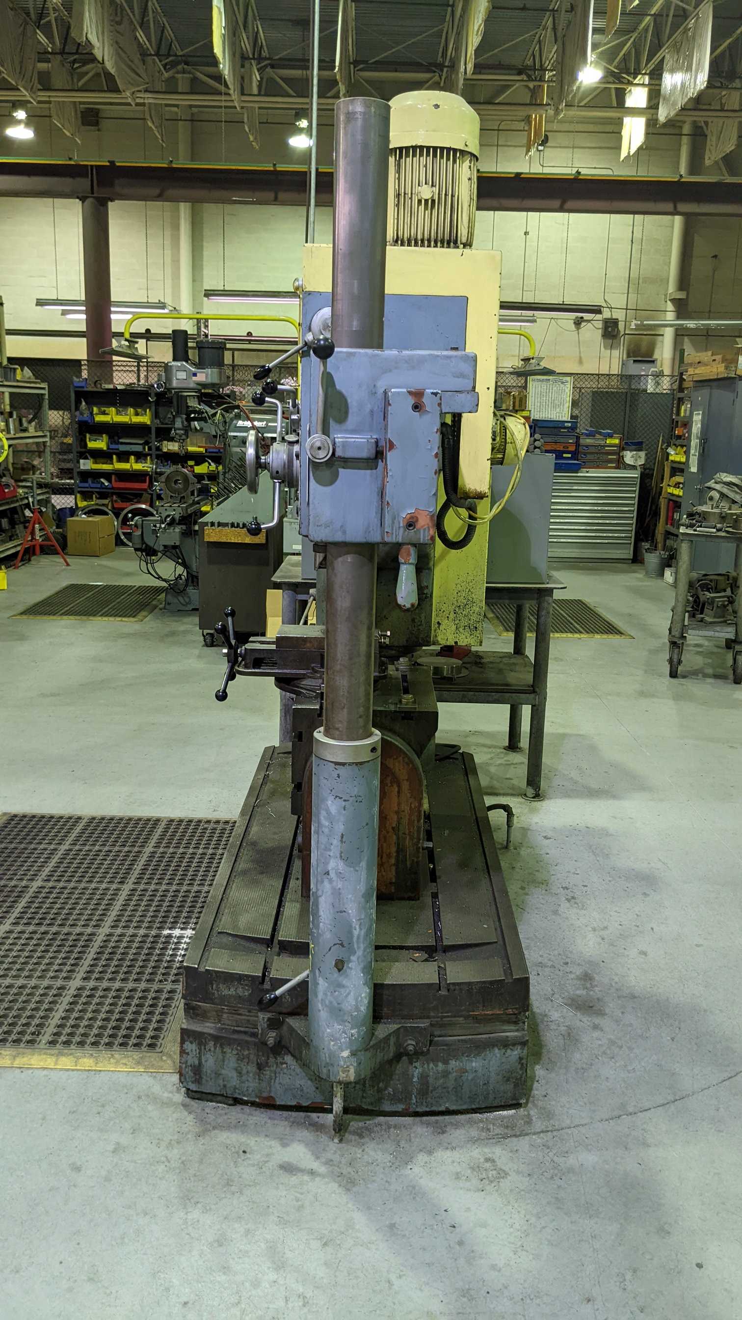 WILTON RADIAL ARM DRILL PRESS - RADIAL ARM DRILLING MACHINES