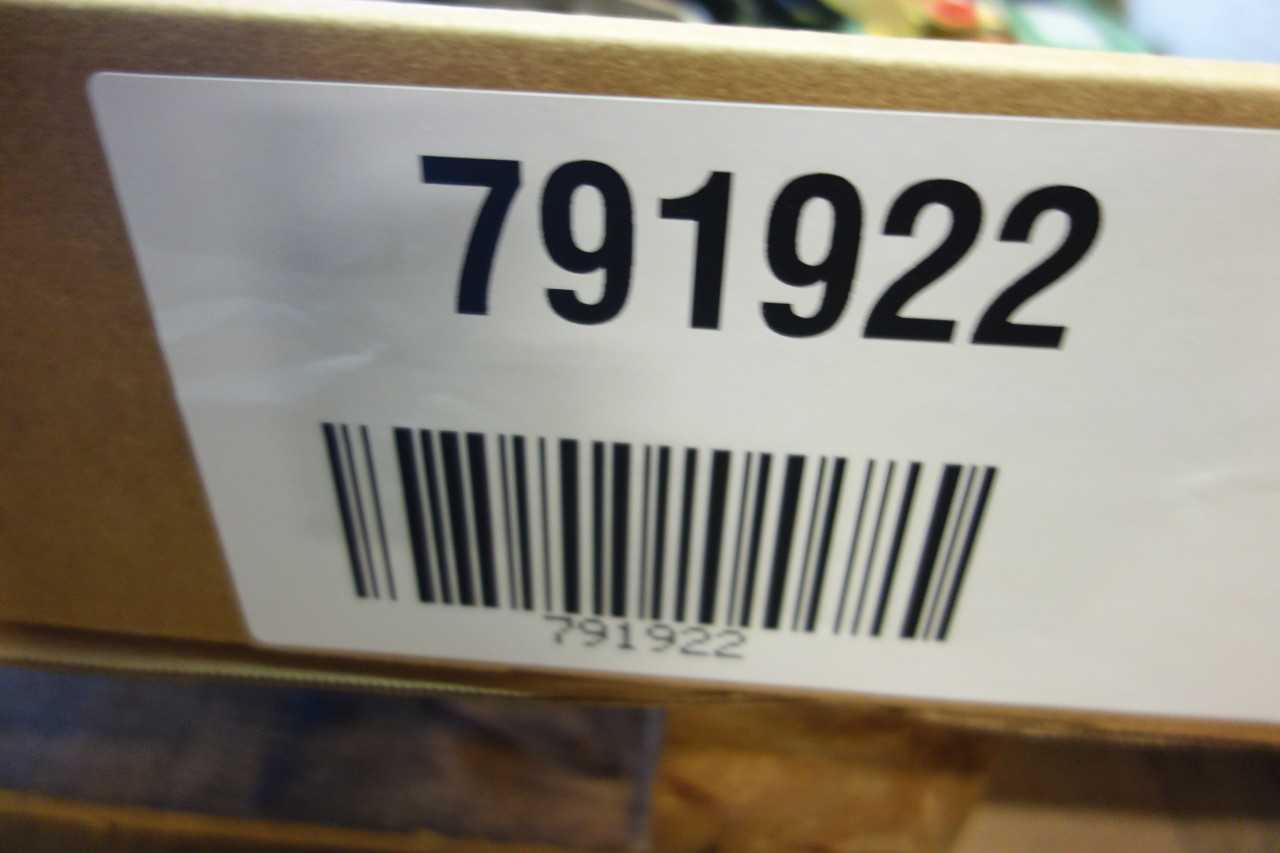 2 PALLETS OF ASSORTED VALVES AND VALVE ACCESSORIES - VALVES