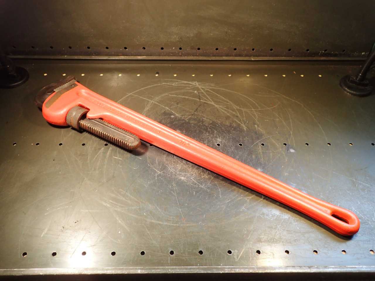 Ridgid 36" Steel Handle Straight Pipe Wrench - HAND TOOLS
