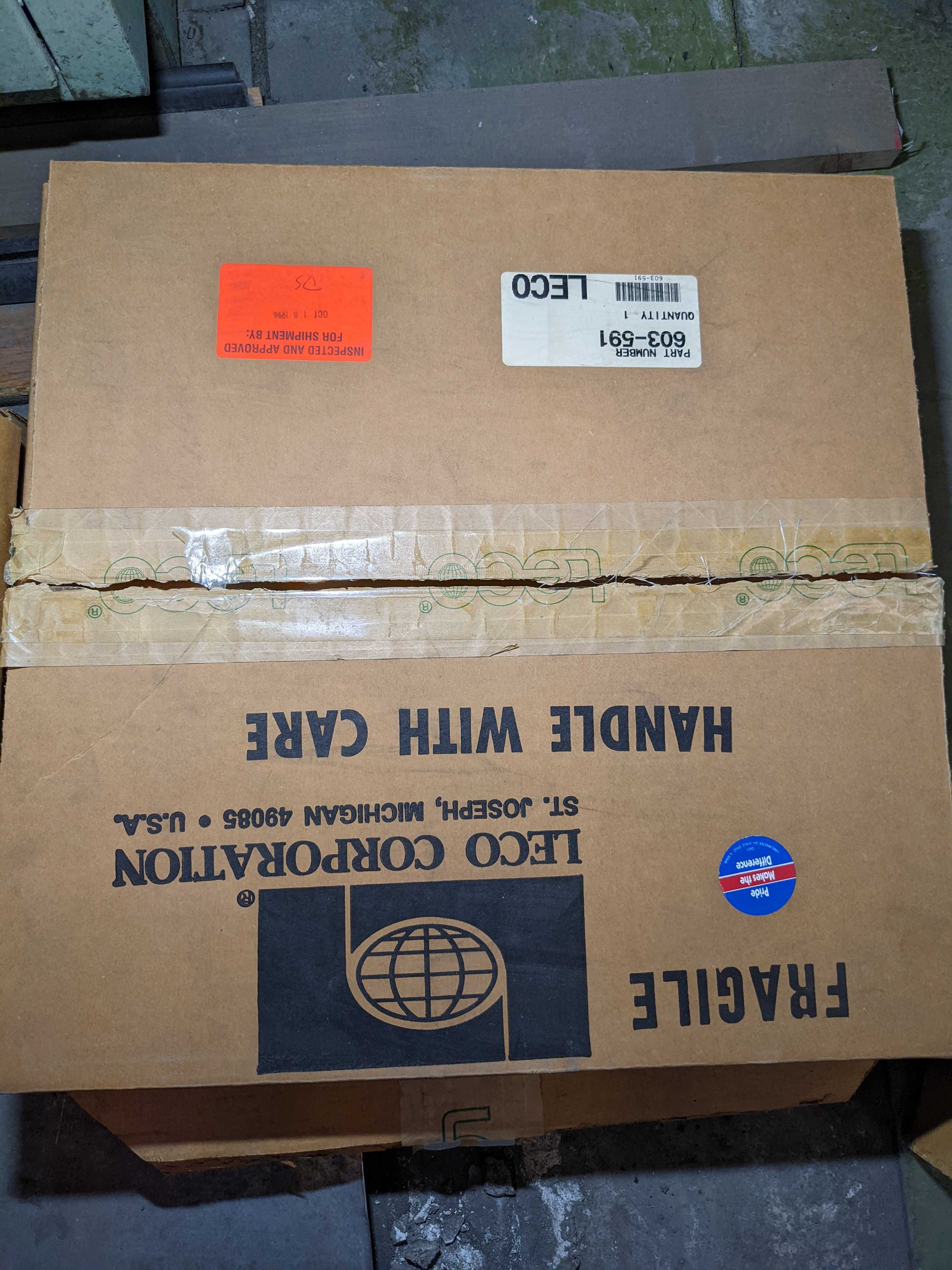 LOT OF LECO PARTS - LAB & SCIENTIFIC