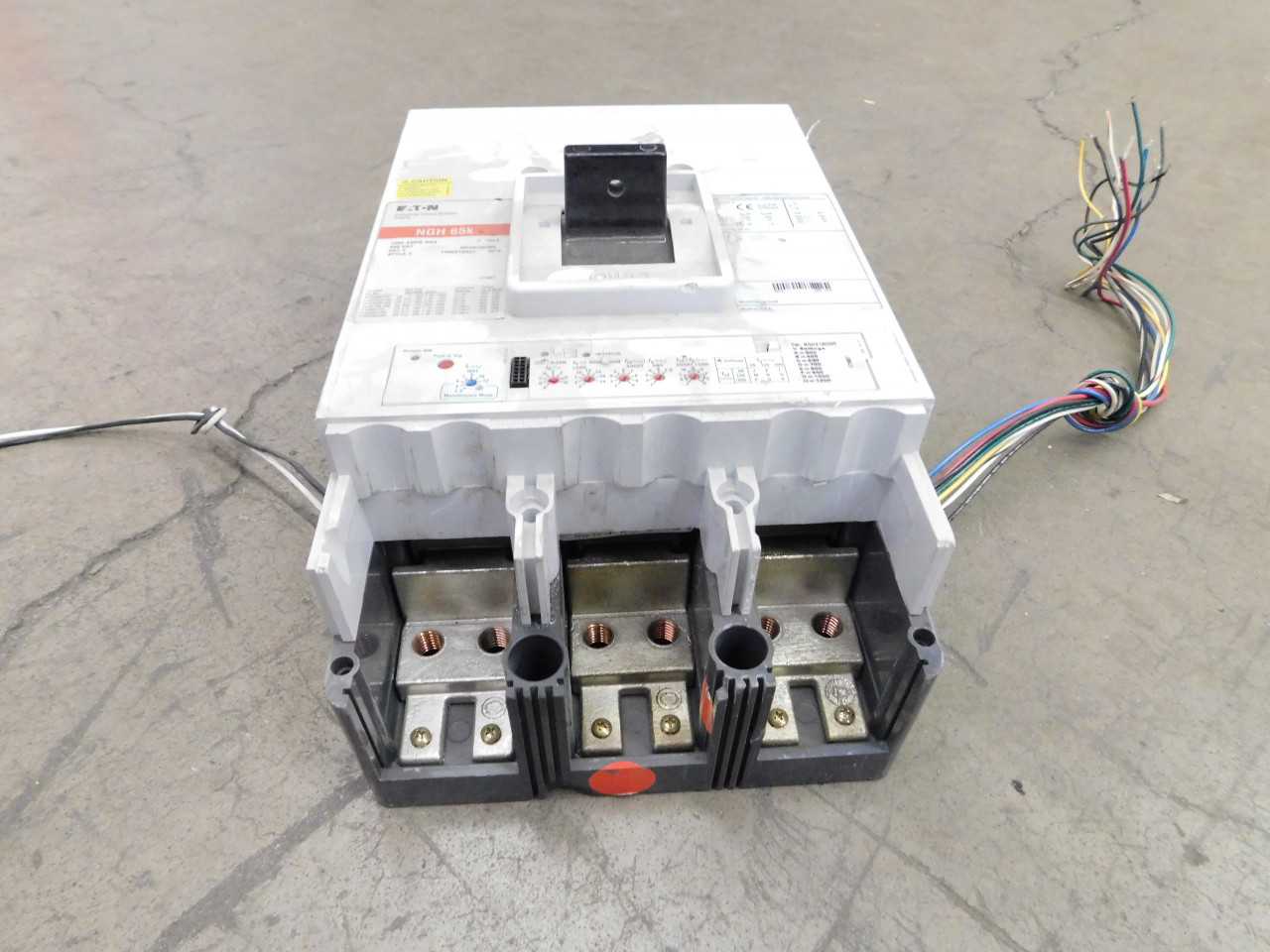 Lot of 1 NGH Breaker - CIRCUIT BREAKERS