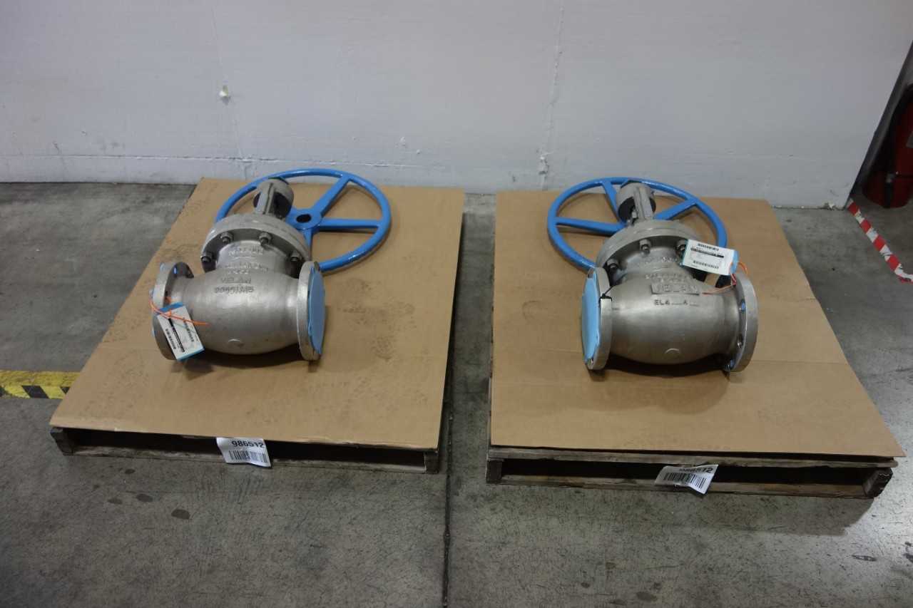 LOT OF 2 VELAN GLOBE VALVES - GLOBE VALVE