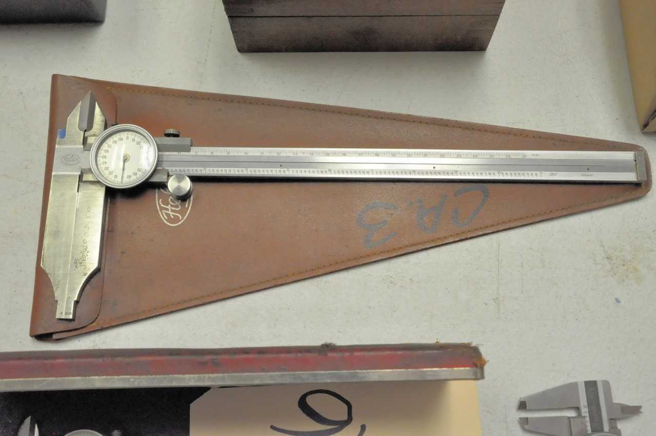 Helios 11" Dial Caliper - ELECTRIC POWER TOOLS