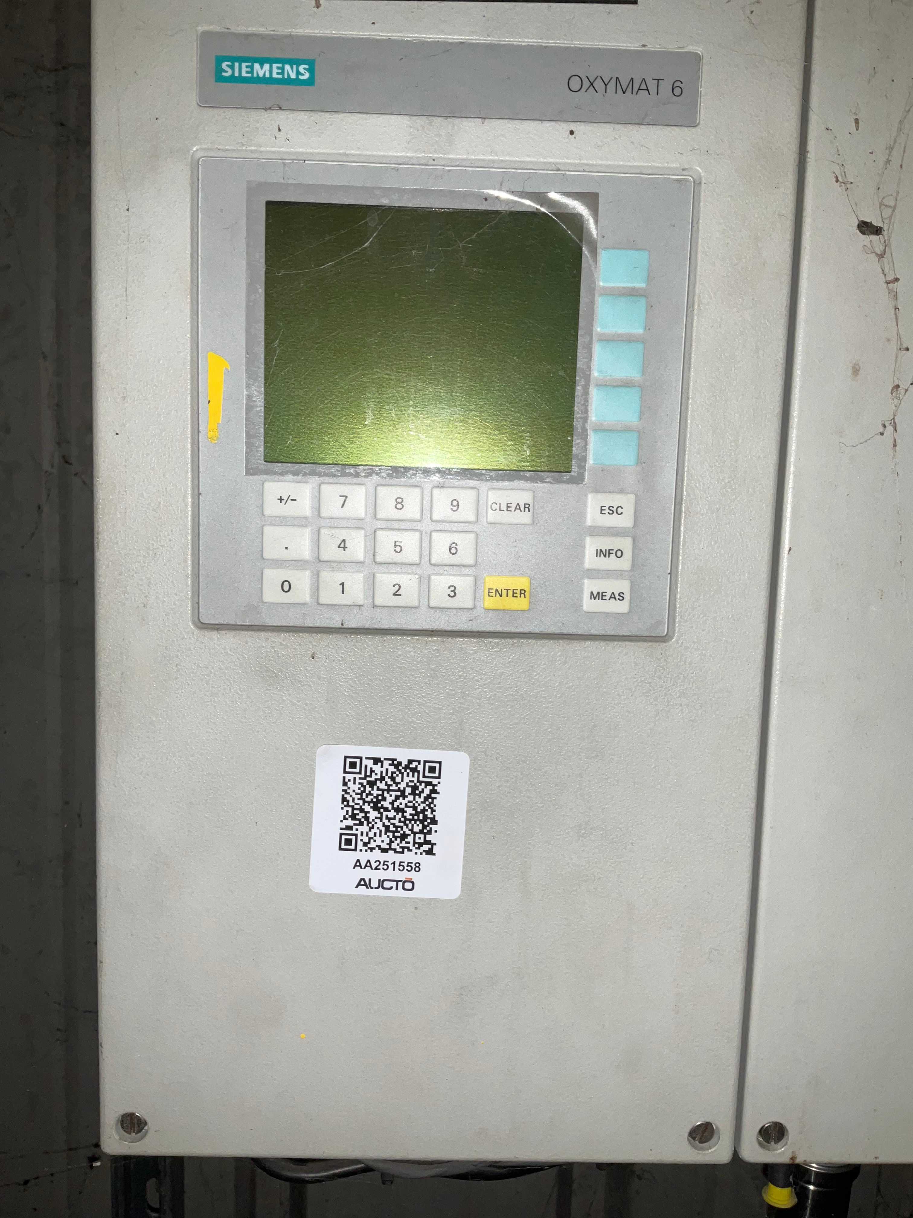 SIEMENS OXYMAT 6 OXYGEN GAS ANALYSIS SYSTEM - GAS ANALYZER