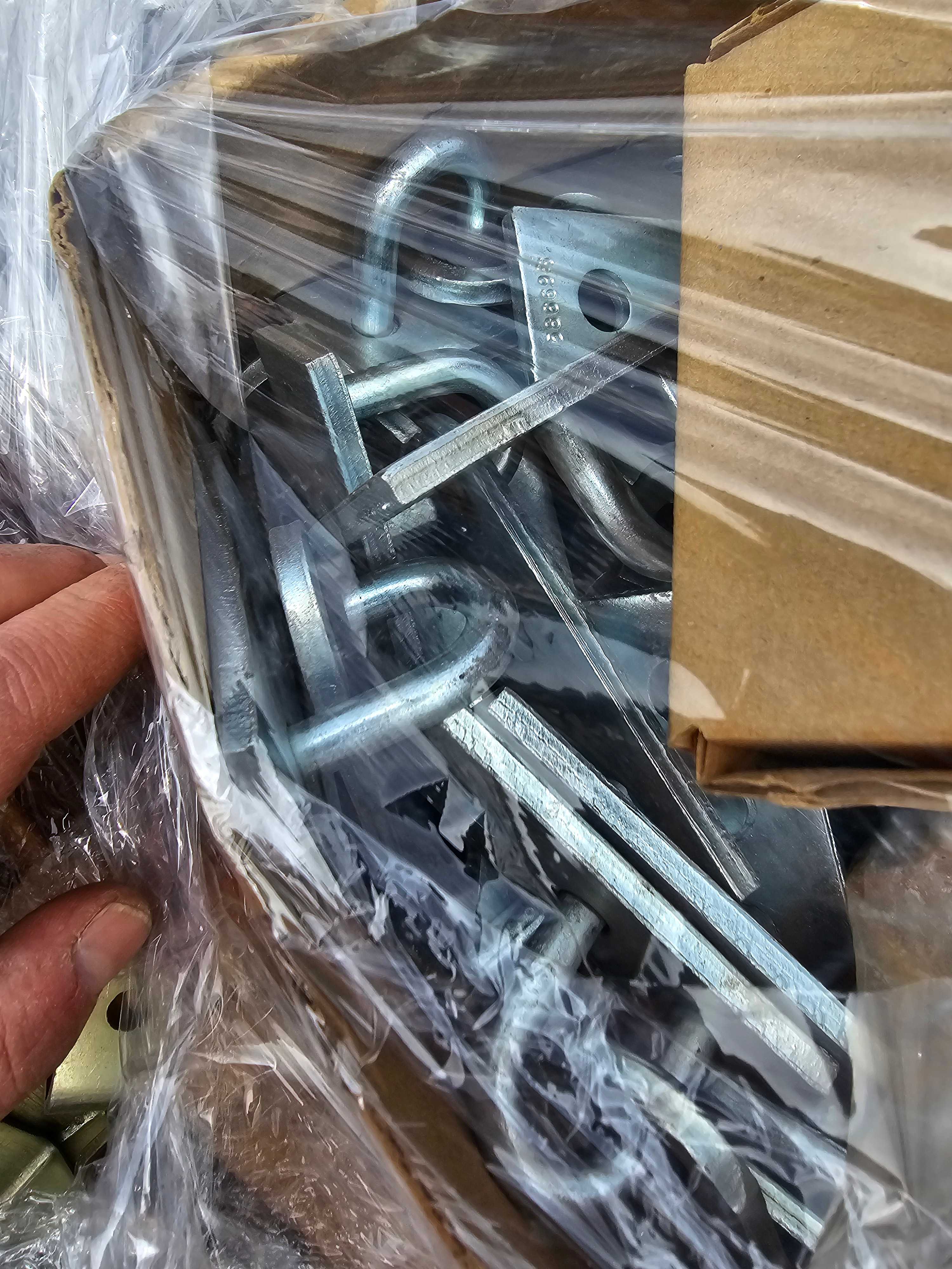 SKID OF CONDUIT FITTINGS, CONDUIT PARTS, & HANGERS - CONDUIT