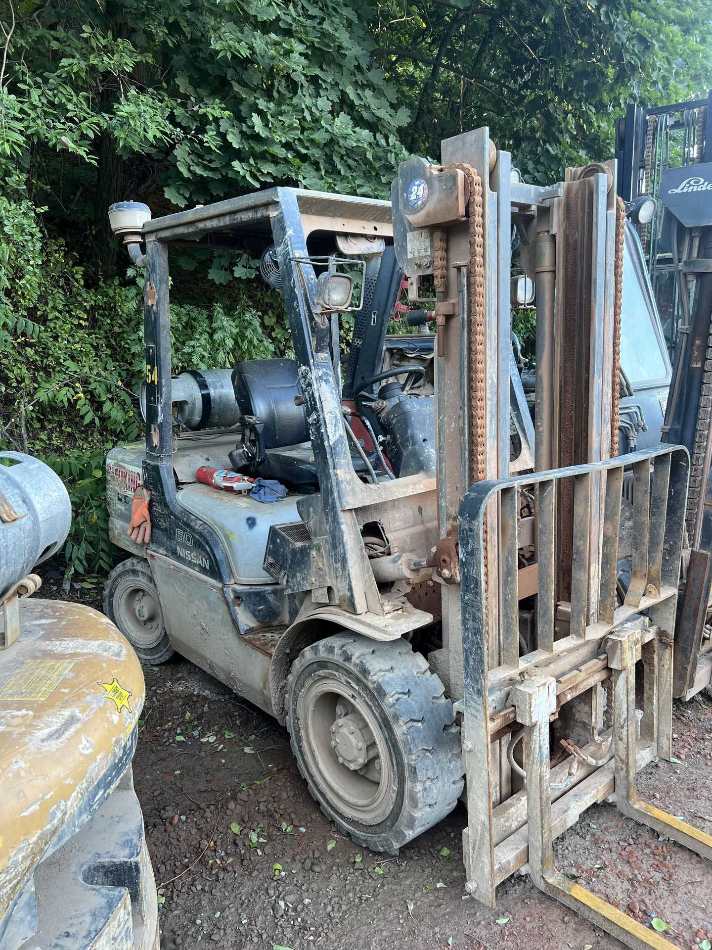 NISSAN MUCL02A50L COUNTERBALANCE FORKLIFT - SIT-DOWN FORKLIFT