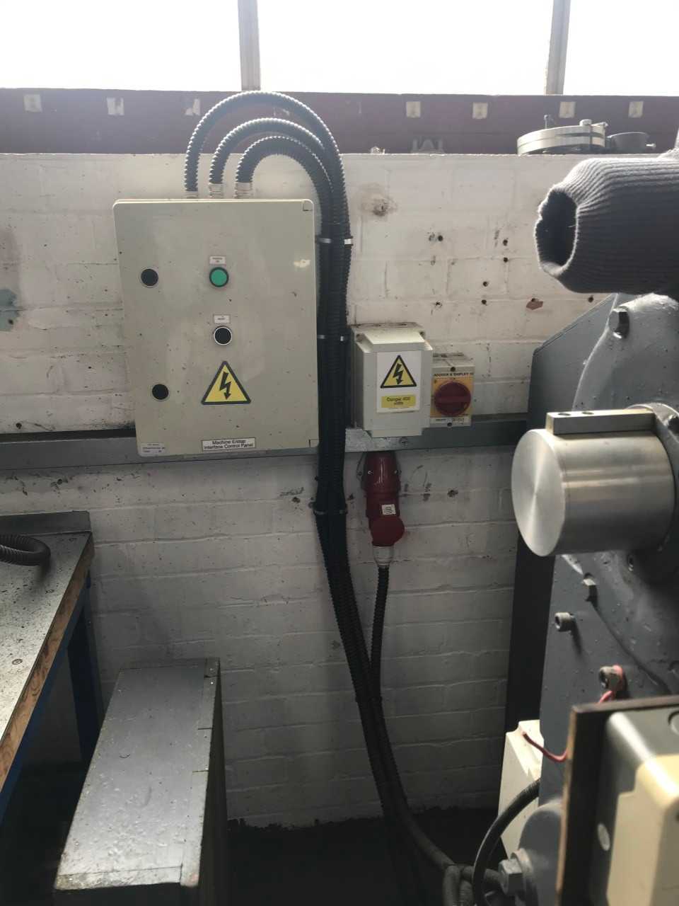 Adcock & Shipley - Milling Machine - CNC MACHINING CENTERS