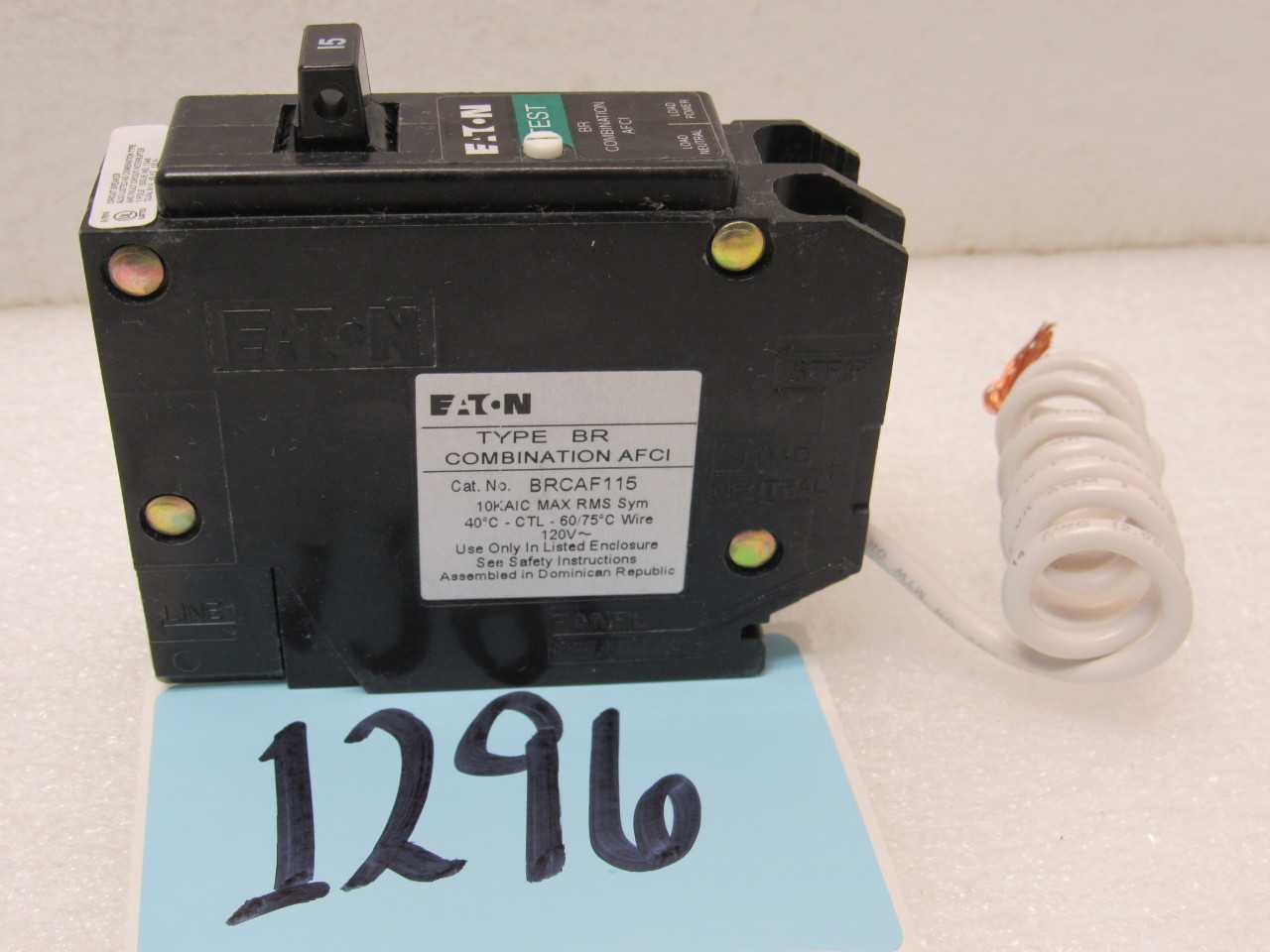 LOT OF EATON RESIDENTAL BREAKERS - MISCELLANEOUS