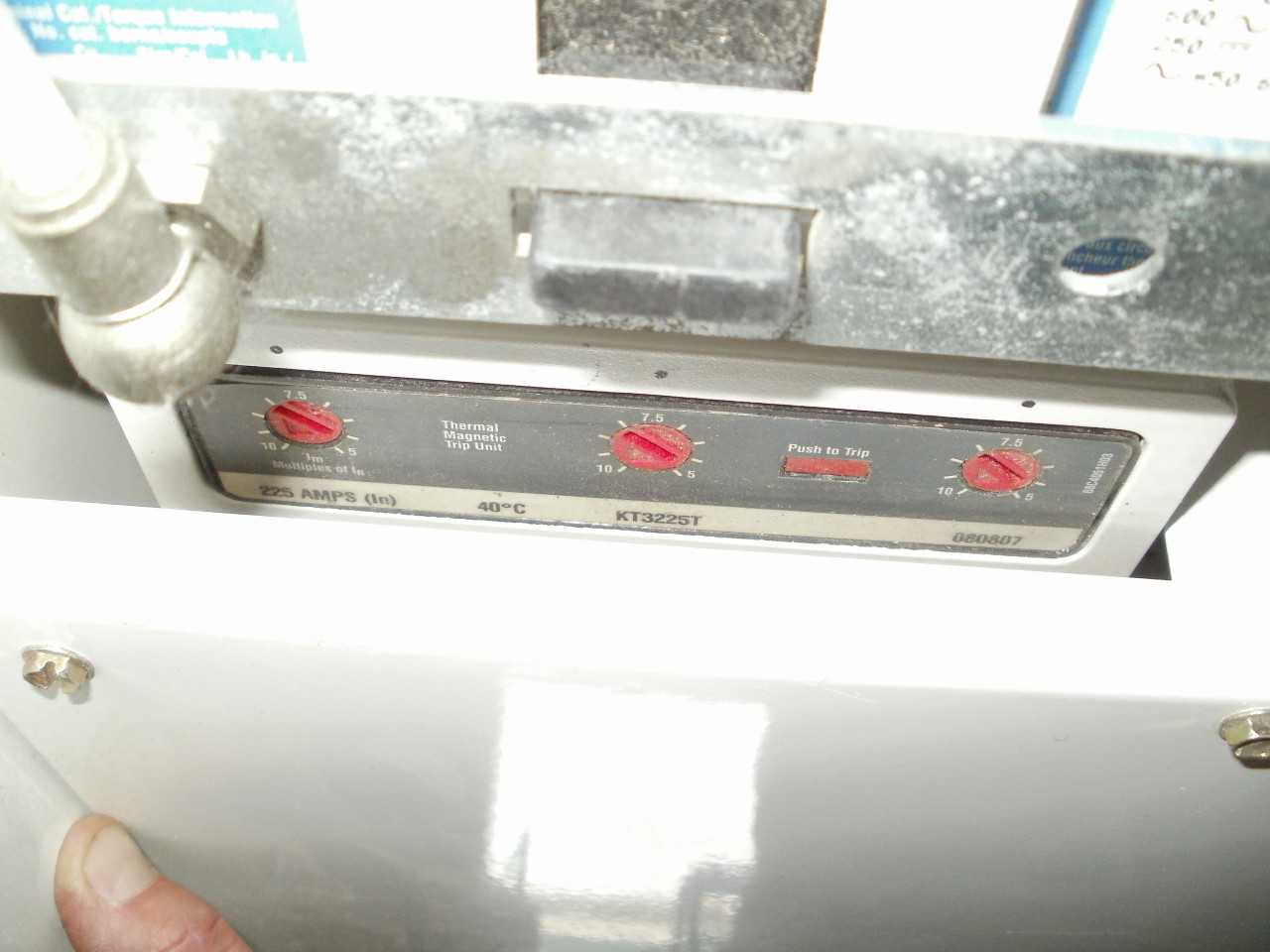 EATON SMART MCC KDC-400 AMP, KT322ST-225A TRIP - MOTOR CONTROL CENTERS