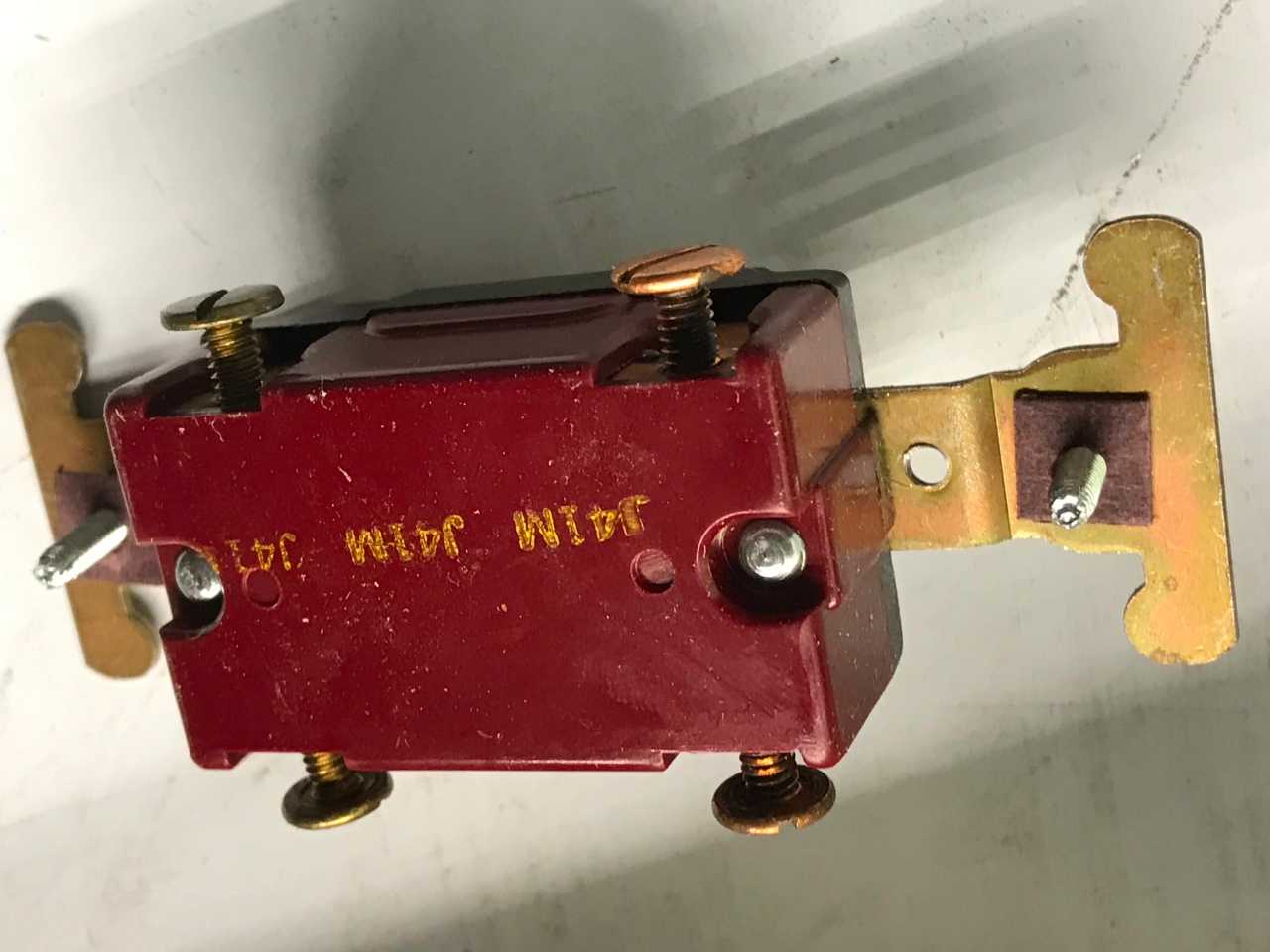 LEVITON AC QUIET SWITCH ( QTY 76) - ELECTRICAL COMPONENTS