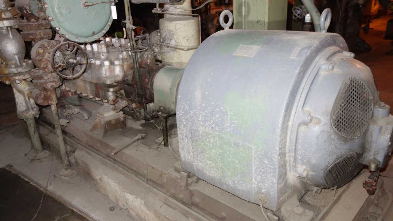 INGERSOLL RAND 4X11 825GPM 700HP 2300V-AC BOILER FEED PUMP MOTOR - CENTRIFUGAL PUMP