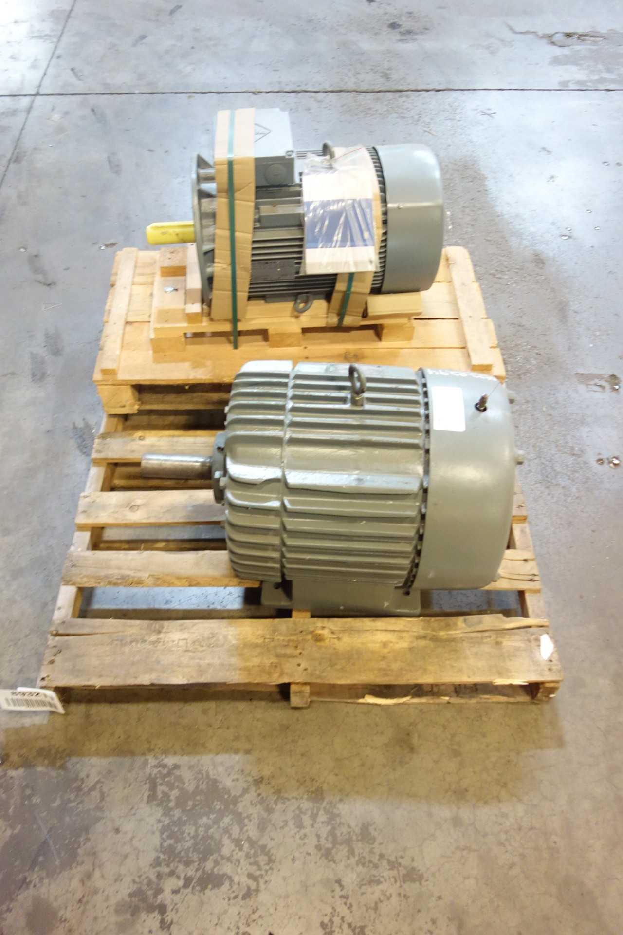 LOT OF 2 ASSORTED ELECTRIC MOTORS - ELECTRIC MOTORS