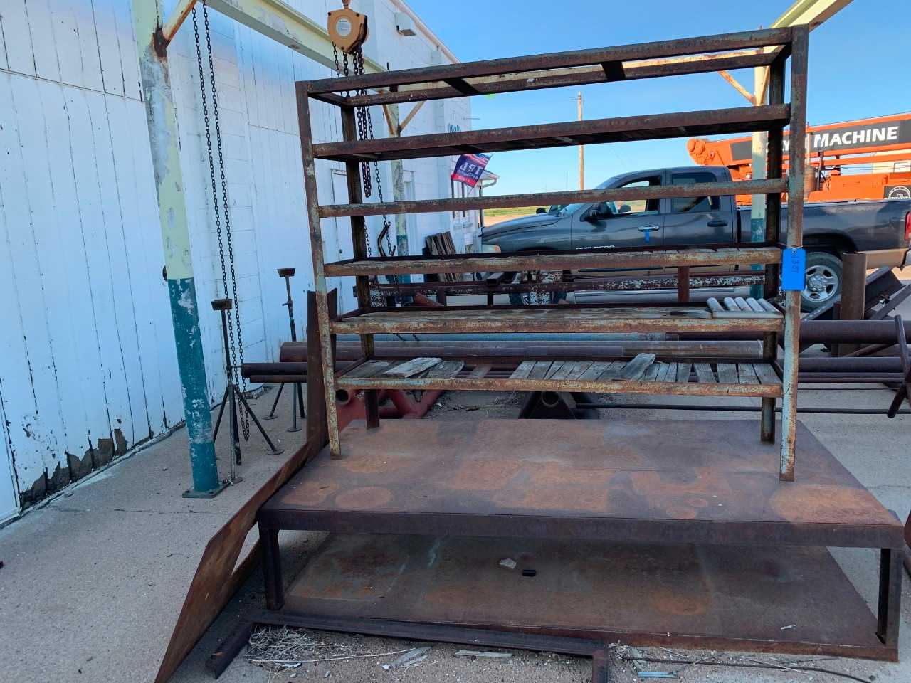 Metal Shelving - SHELVING