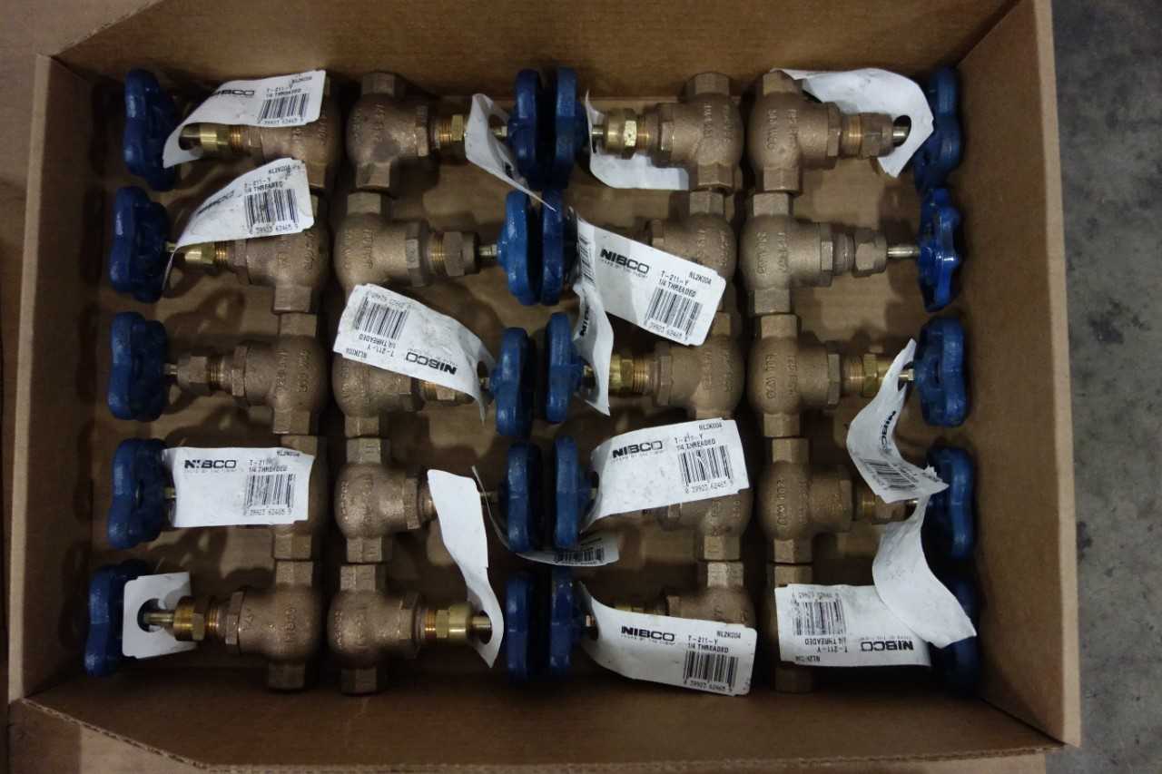 LOT OF ASSORTED GLOBE VALVES - GLOBE VALVE