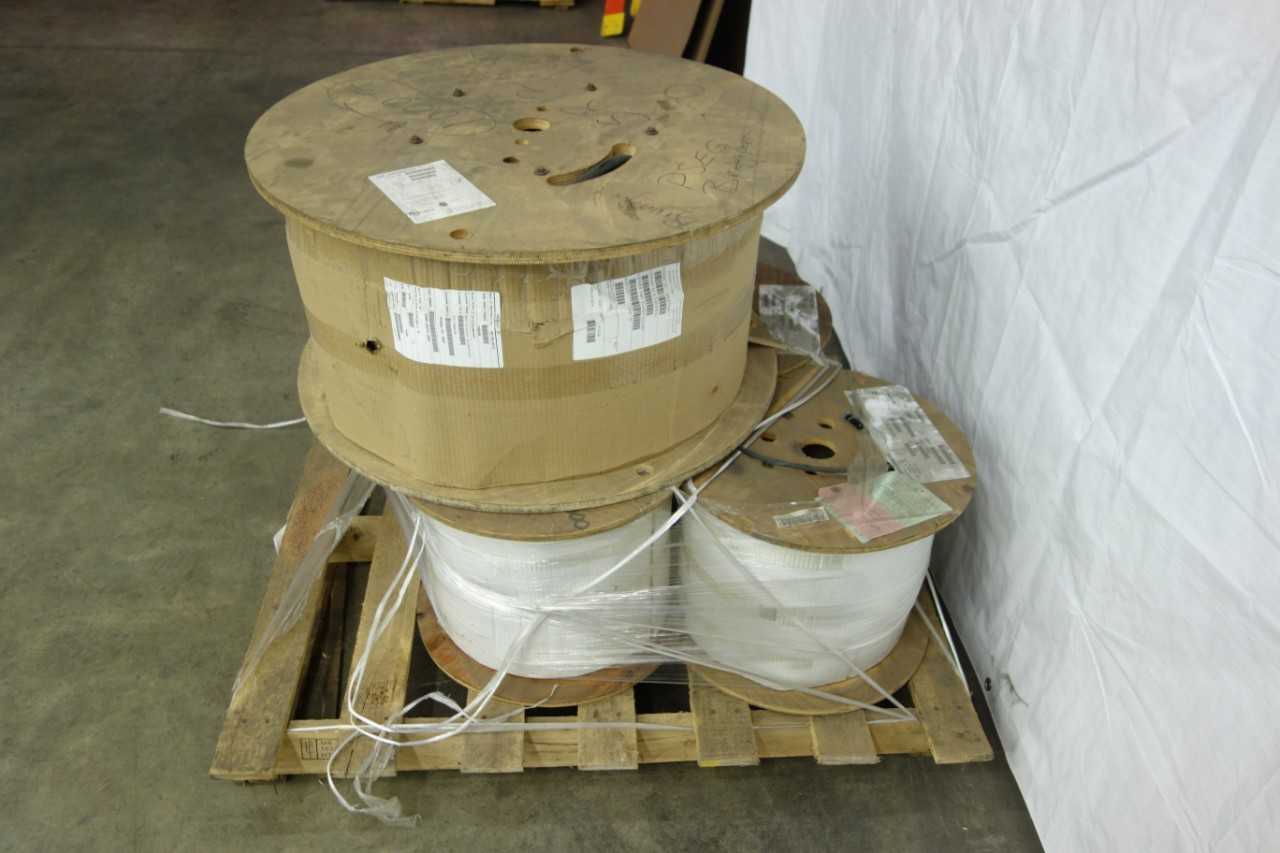 PALLET OF ASSORTED SPOOLS OF INSULATED WIRE - ELECTRICAL COMPONENTS