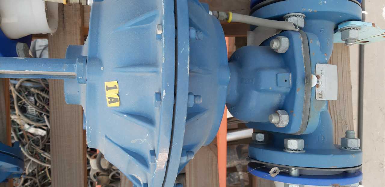 1 pallet of used valves - VALVES