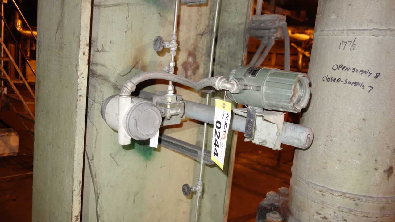 LOT OF 2 ASSORTED PRESSURE TRANSMITTER, FLOW CONVERTER, HONEYWELL ST3000, YOKOGAWA YFA110LSPA-05 - INSTRUMENTATION