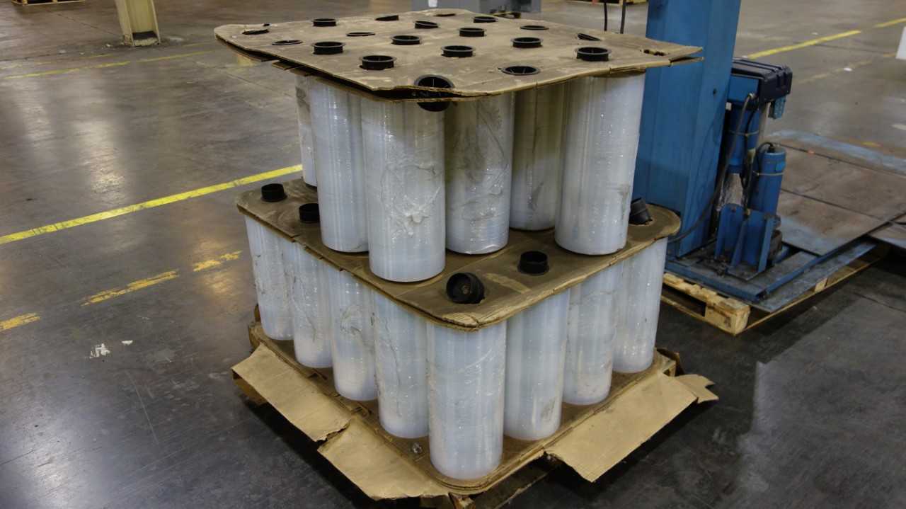 1 PALLET OF CLEAR STRETCH WRAP ROLLS FOR PALLET WRAPPER - PACKAGING