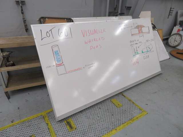 White Boards (lot) - MISCELLANEOUS