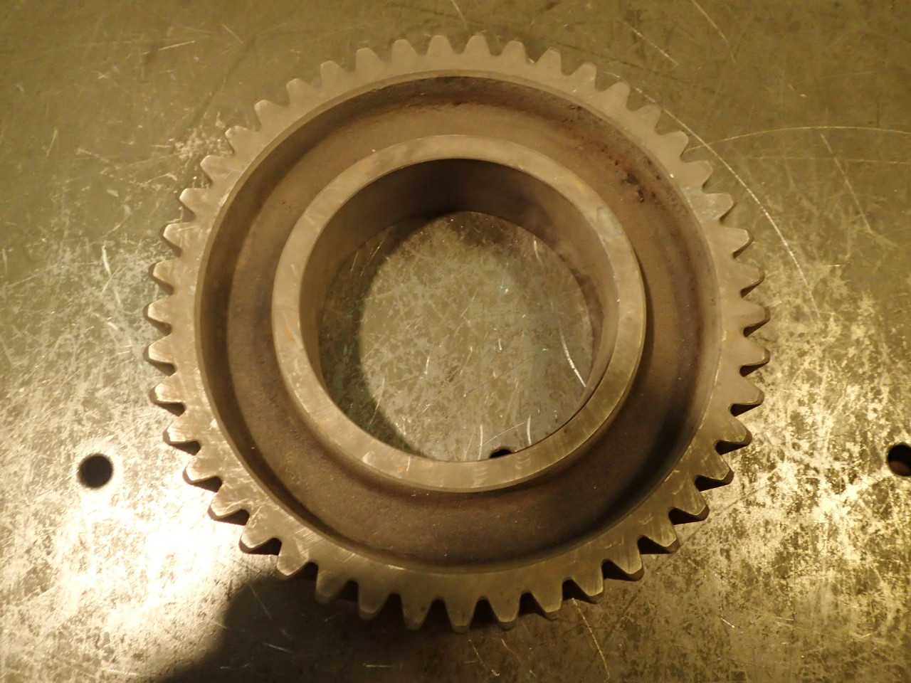 45 Tooth 45T 8DP Spur Gear 20 Deg PA 72mm Bore 30mm Thick Used in Good Condition - HOLEMAKING TOOLS