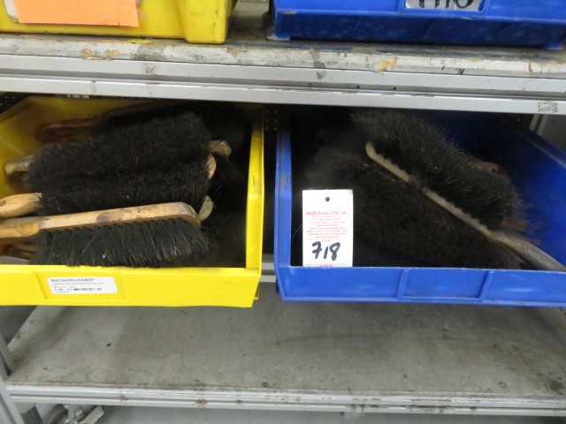 Brushes LOT - MISCELLANEOUS