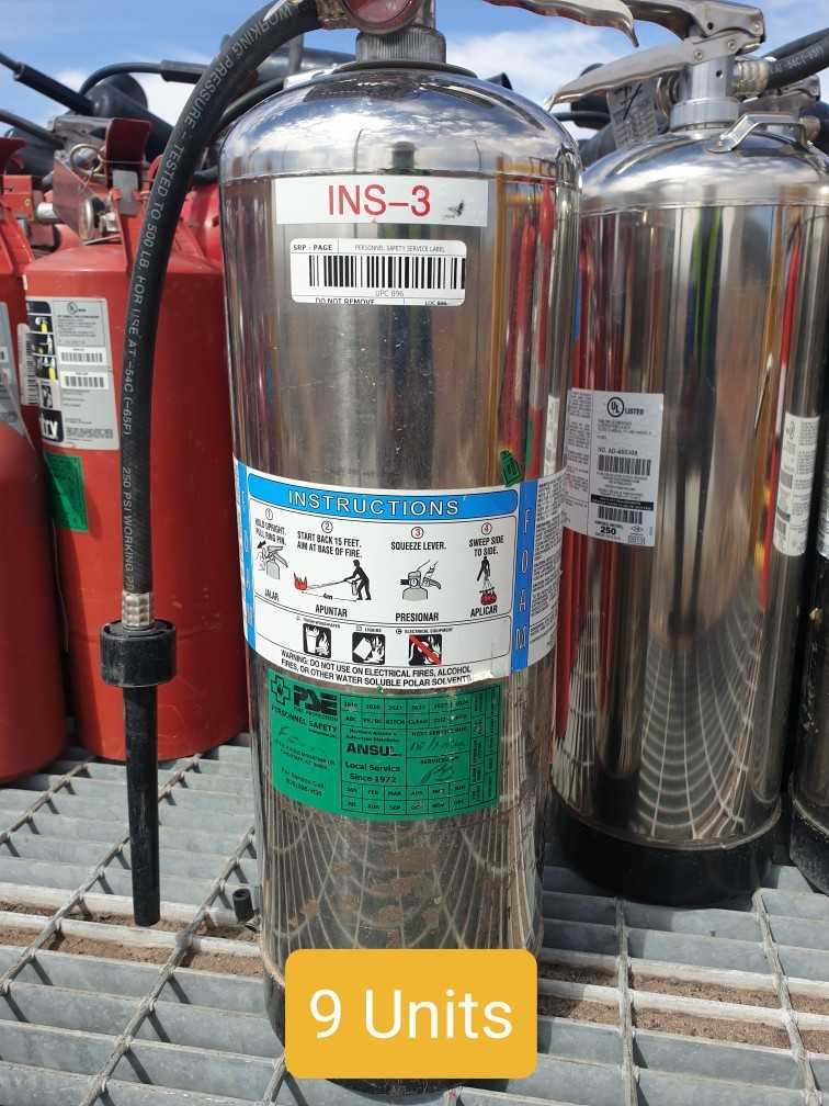 Fire extinguisher, Foam, Class A / B, (1 lot of 9 each) - SAFETY EQUIPMENT Fire extinguisher, Foam, Class A / B, (1 lot of 9 each) - SAFETY EQUIPMENT