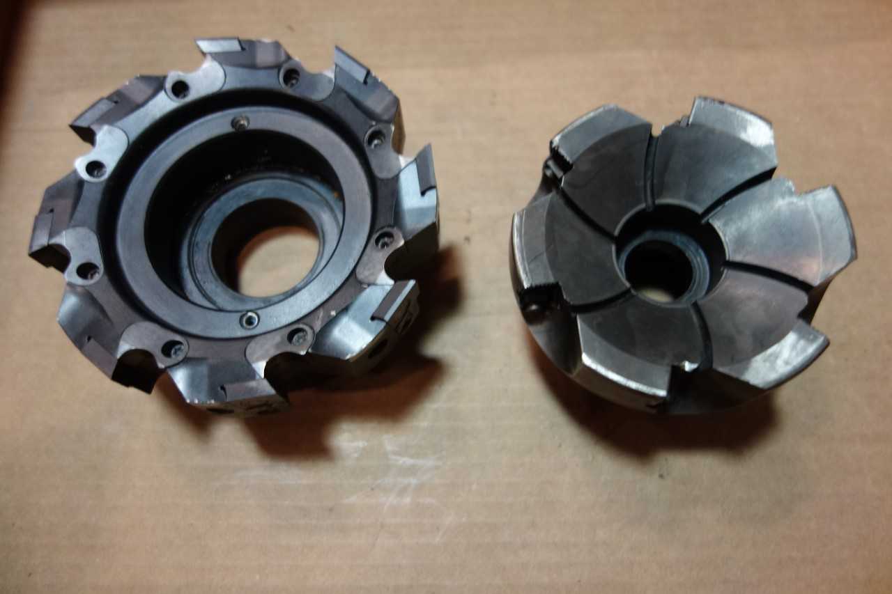 LOT OF ASSORTED SURFACE MILLS AND CUTTERS - CLAPP & HANEY, KENNAMETAL - MACHINING ACCESSORIES & TOOLING