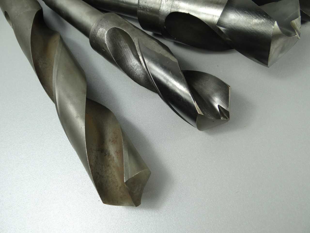 Lot of 5 Assorted HSS 4MT and 5MT Taper Shank Drills - MACHINING EQUIPMENT PARTS