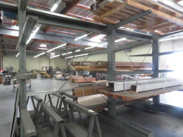 Heavy Duty Pallet Rack, no contents - MISCELLANEOUS