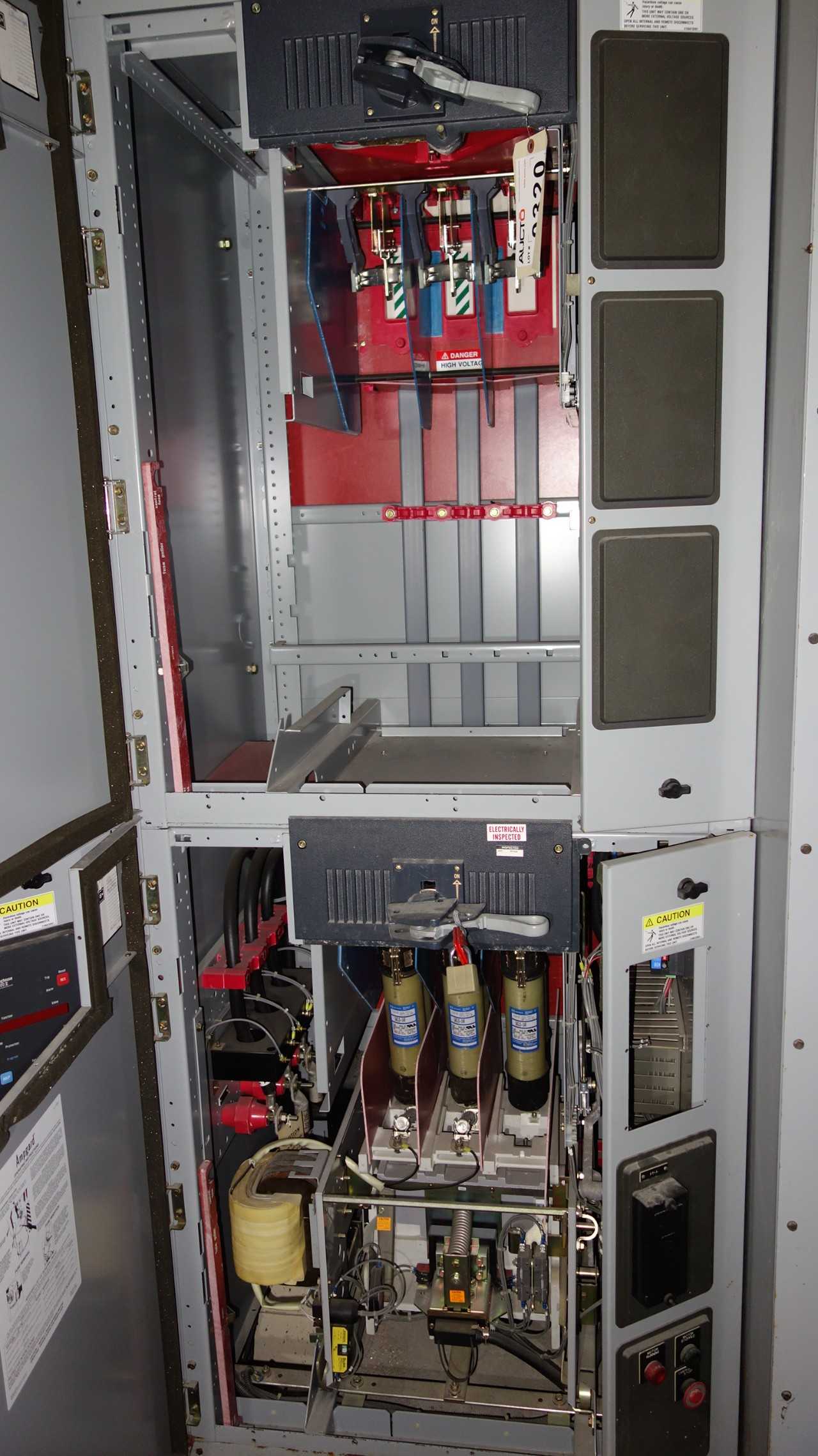 CUTLER HAMMER AMPGARD SJA25VW430 SWITCHGEAR (INCLUDES 1X SJA25VW430 CONTACTOR) - SWITCHGEAR
