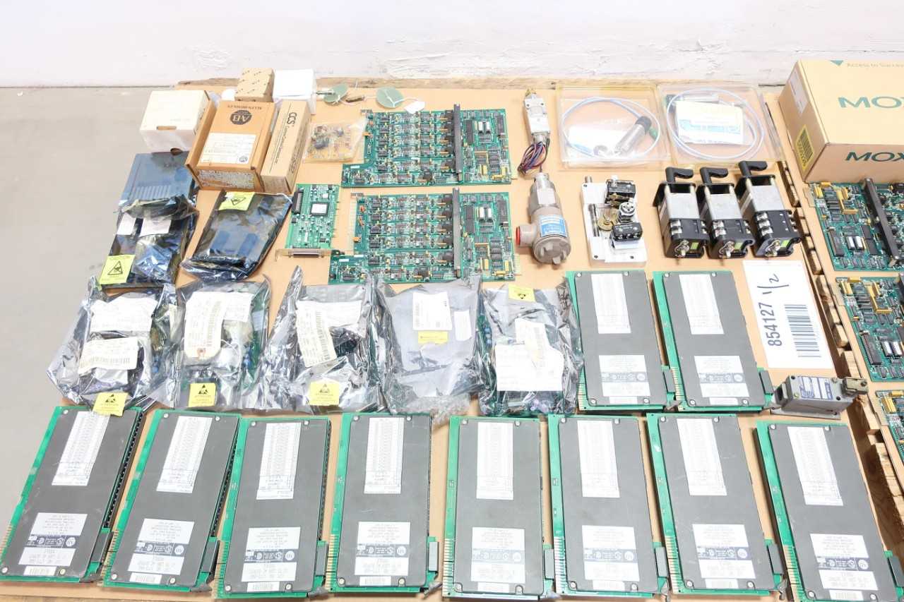2 PALLETS OF WESTINGHOUSE PCBS, ALLEN BRADLEY, PLCS, CONTROLS - ELECTRICAL COMPONENTS
