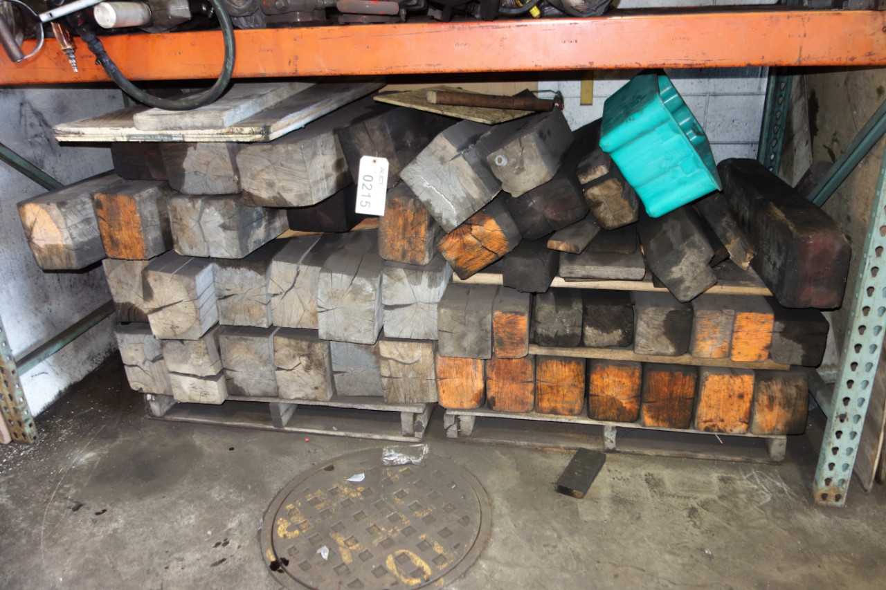 2 PALLETS OF ASSORTED WOOD BLOCKS - ELECTRIC POWER TOOLS
