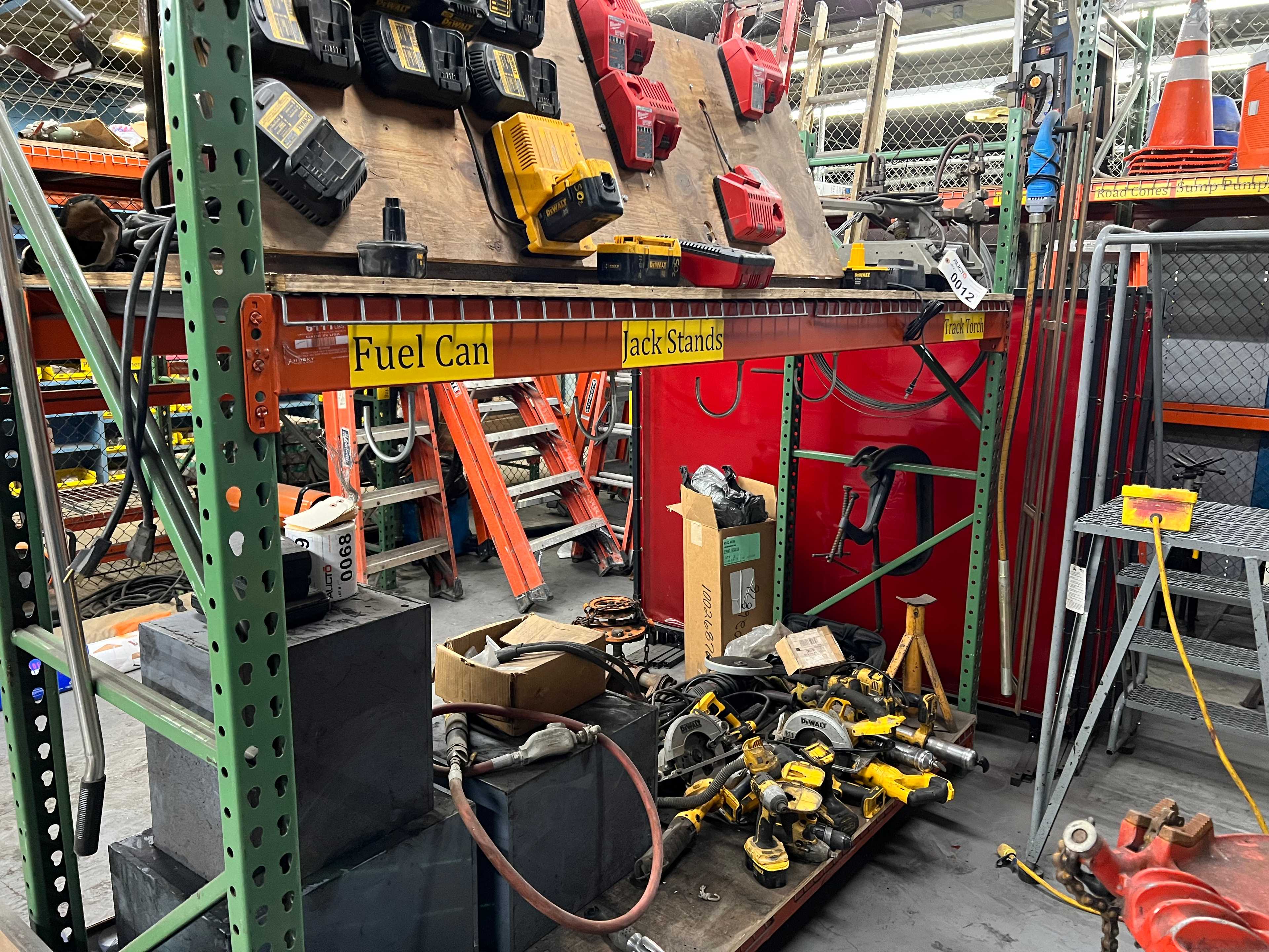 LOT OF PALLET RACKING - PALLET RACKING LOT OF PALLET RACKING - PALLET RACKING