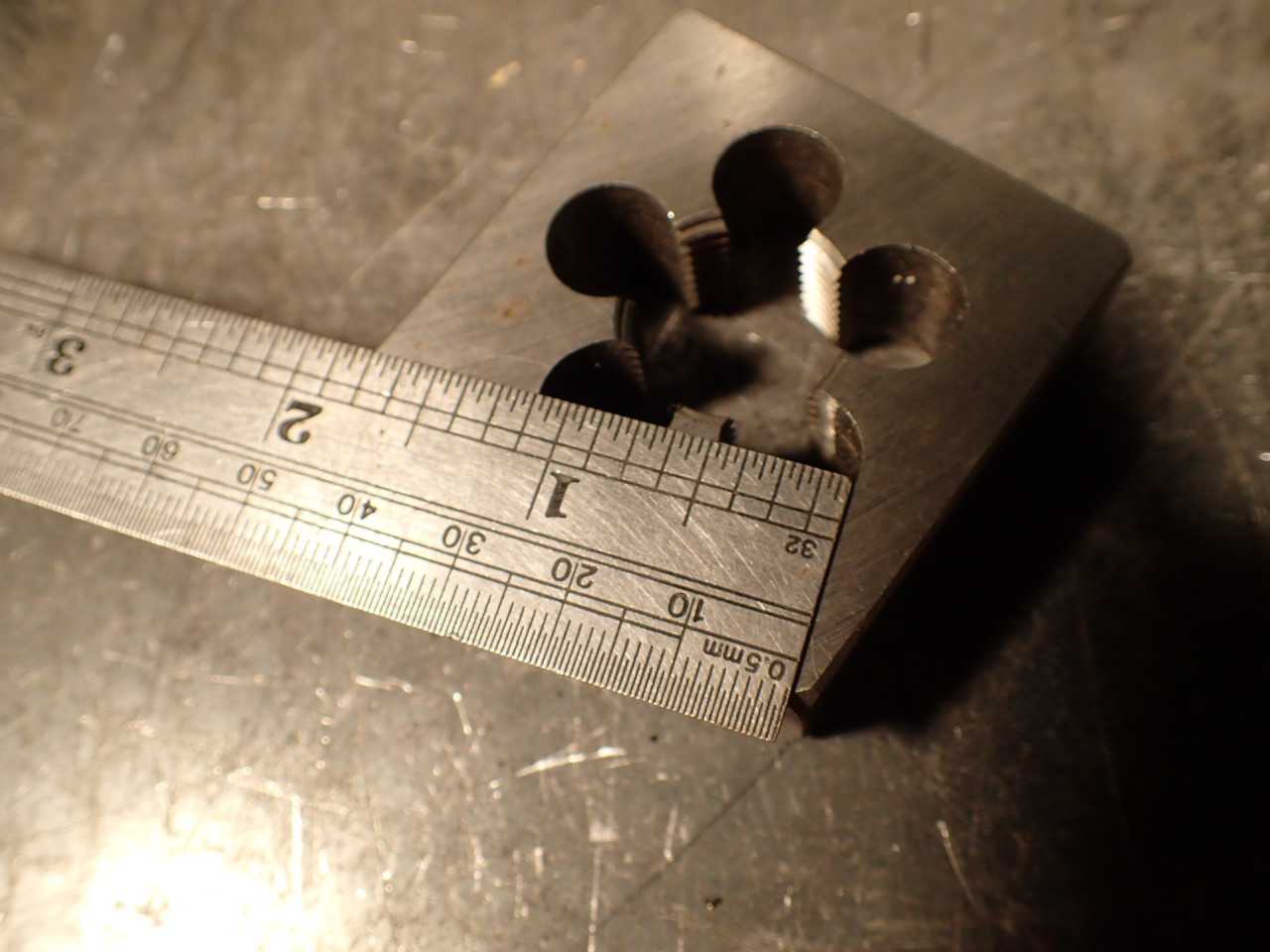 1/2" NPT Thread Threading Die: 2" Square Body., Used in Good Condition - HOLEMAKING TOOLS