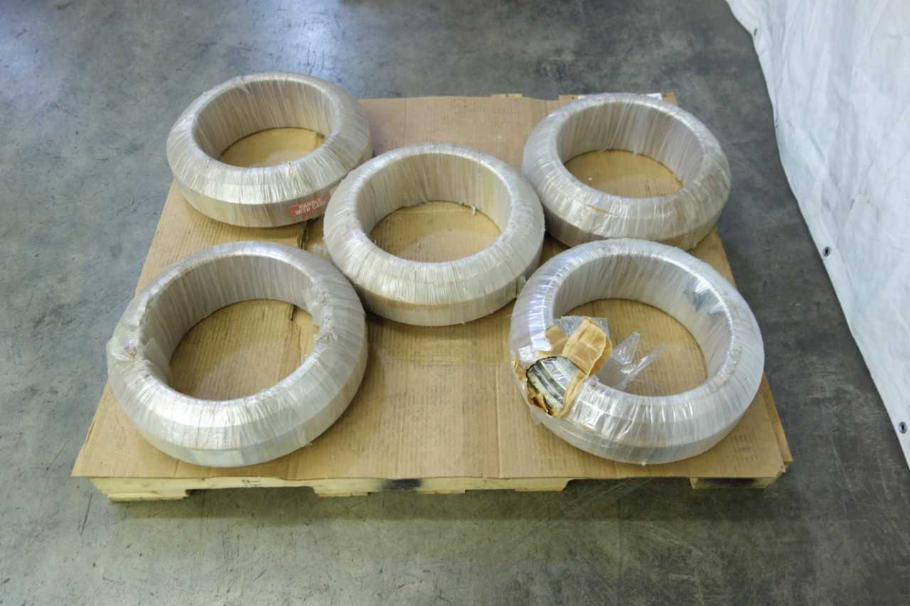 LOT OF 5 COOPER 01B1200EX11 SPLIT ROLLER BEARINGS - BEARINGS