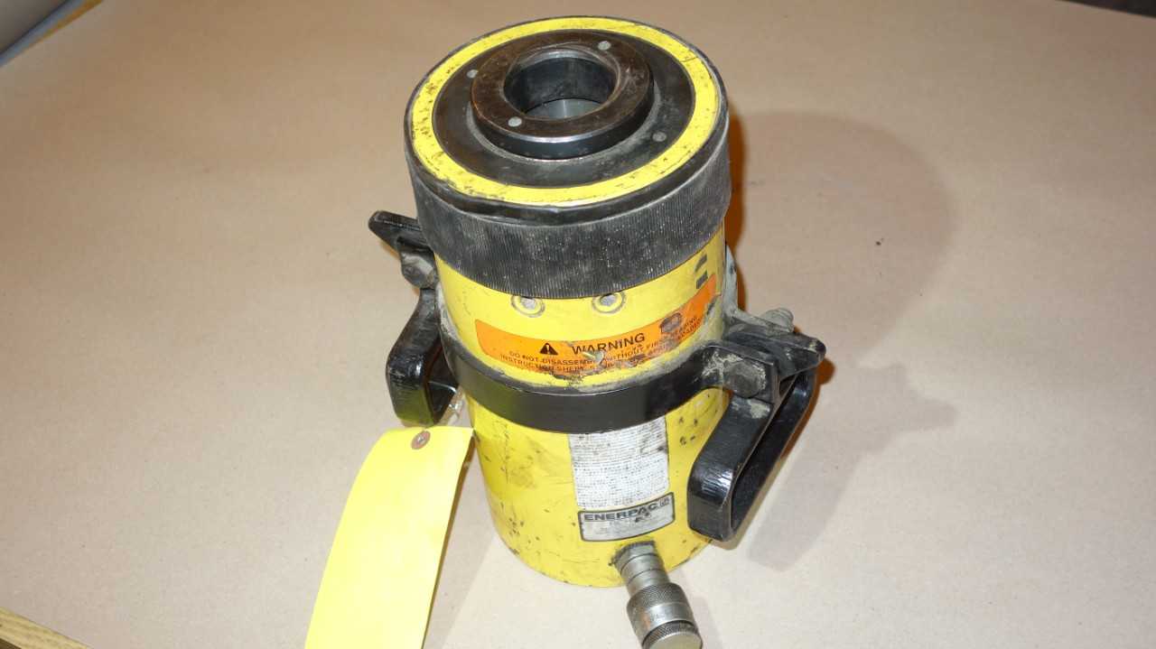 ENERPAC RCH-606 60 TON HYDRAULIC CYLINDER - PRESSES