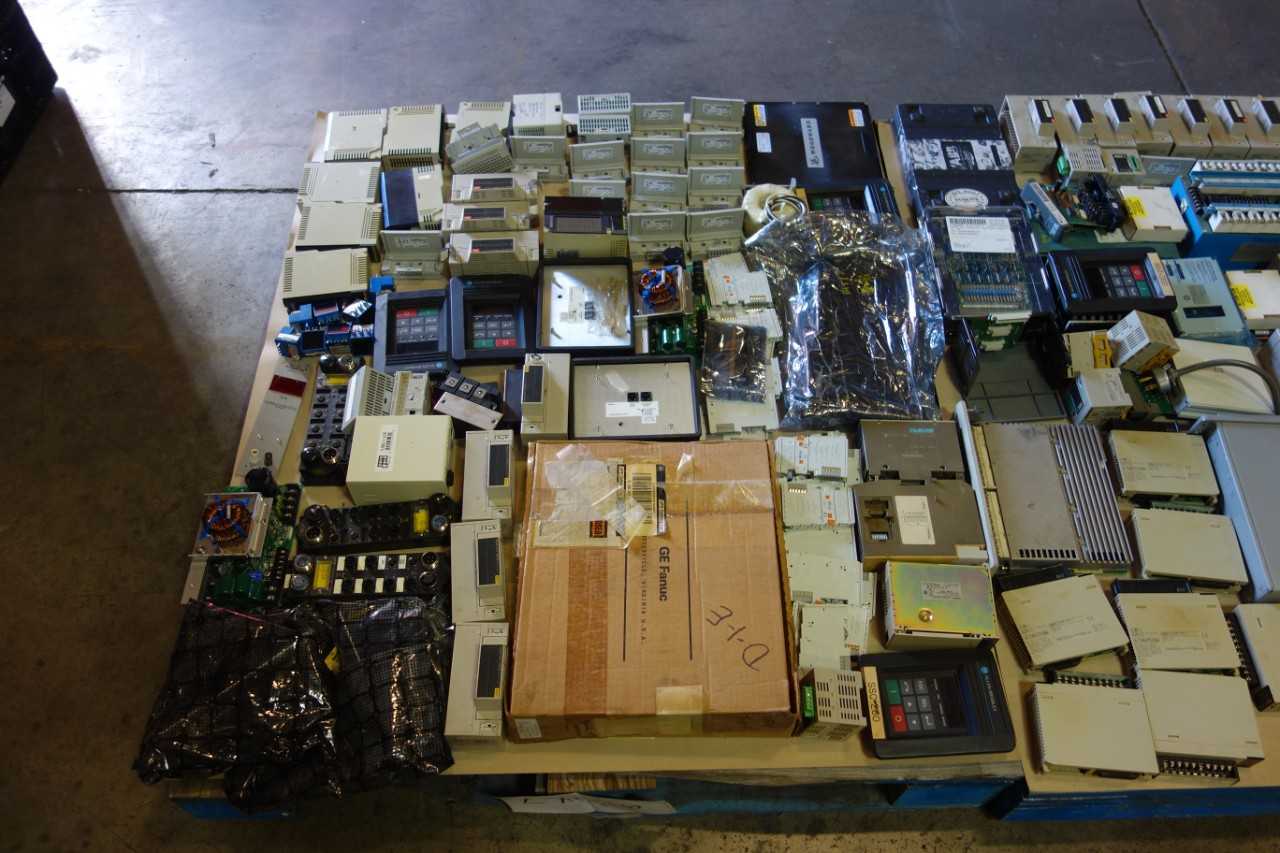 2 PALLETS OF ASSORTED ELECTRICAL ALLEN BRADLEY CONTROL PAD, PROCESSORS, POWER MODULES - AUTOMATION & CONTROLS