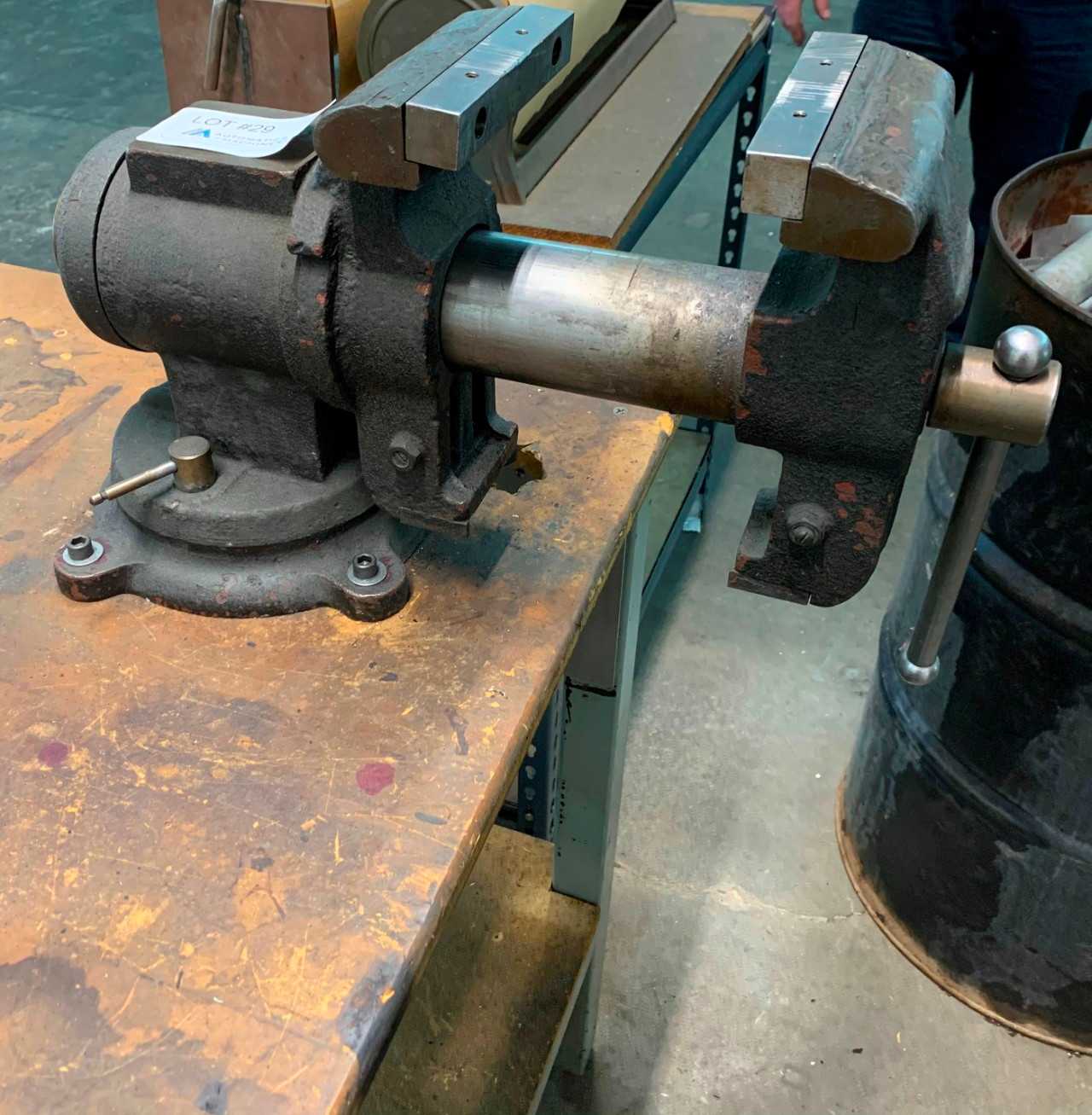 Large Shop Vise - ELECTRIC POWER TOOLS