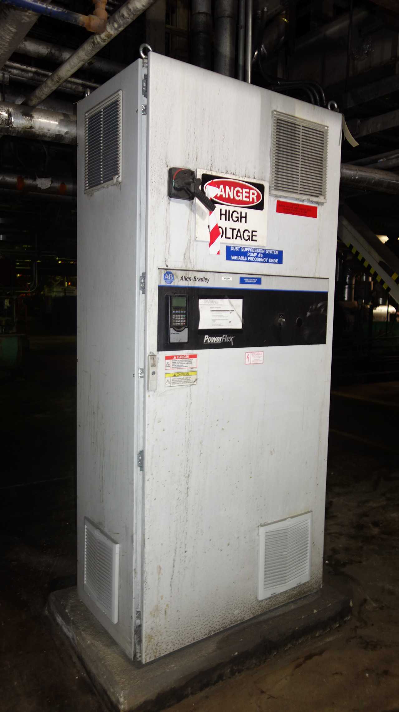 ALLEN BRADLEY POWERFLEX 700 150HP VFD DRIVE - MOTOR DRIVES