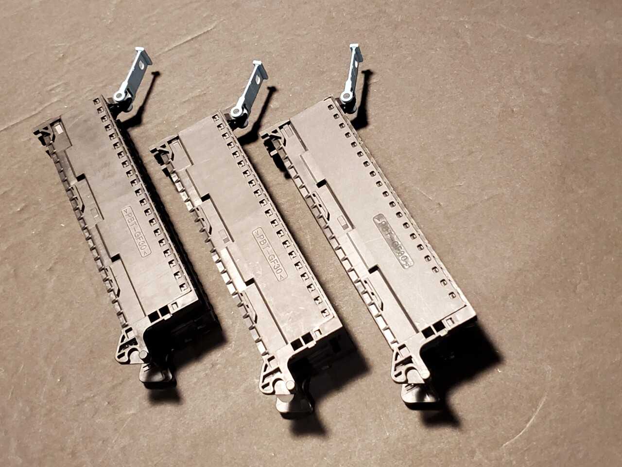 Lot of 3 Siemens S7-1500 40 pins front connectors - ELECTRICAL COMPONENTS