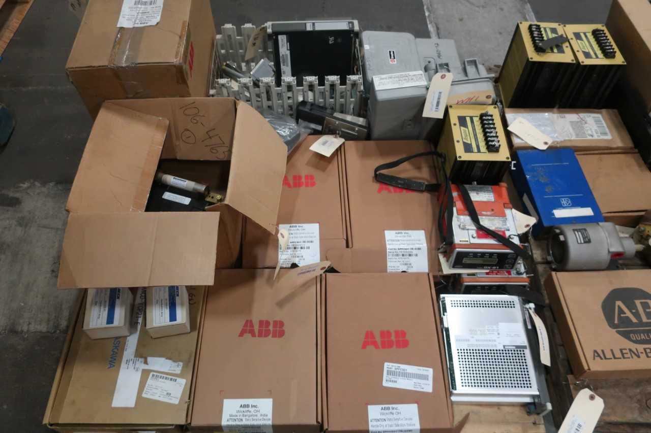 2 PALLETS OF ASSORTED ELECTRICAL EQUIPMENT - MISCELLANEOUS