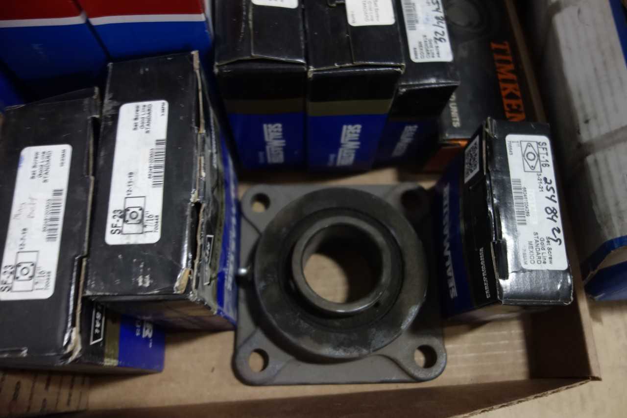 LOT OF ASSORTED BEARINGS - BEARINGS