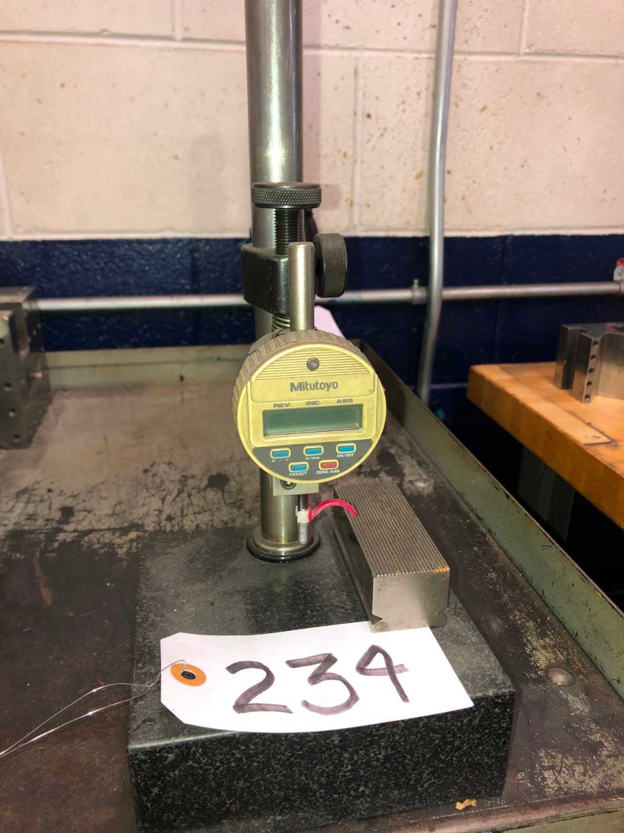 Mitutoyo Electroic Indicator on Granite Base Stand - ELECTRIC POWER TOOLS